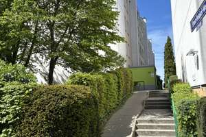 Zauberhafte 3 Zimmerwohnung beim Marienberg in Nürnberg zu verkaufen – Ernst-Heinkel-Weg 1, 90411 Mooshof, Nürnberg – Vorschaubild 3