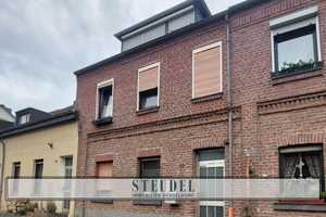 Viersen-Beberich, 3 Familien - Haus mit 20.000,-Euro, pa. Mieteinnahme und großem Garten – Viersen (Kreis) – Vorschaubild 1