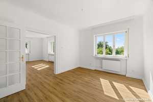Bright and sunny city apartment a short walk to downtown | WAGNER IMMOBILIEN – Uhlandstraße 10, 65189 Wiesbaden – Vorschaubild 5
