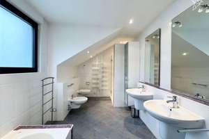LUXUS & LEBENSQUALITÄT ✨ Stilvolle Villa mit Einliegerwohnung, Sauna & Kamin in Hofheim! – Die vollständige Adresse der Immobilie erhältst du vom Anbieter., 65719 Hofheim am Taunus – Vorschaubild 4