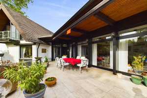 Traumvilla mit exklusivem Indoor-Wellness – Worms – Vorschaubild 3