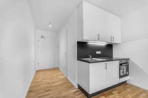 Unmöbliertes Studio mit EBK in Lichtenberg   – Löwenberger Straße 1, 10315 Friedrichsfelde, Berlin – Vorschaubild 3