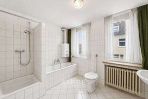 Willkommen in einem Haus voller Charakter, Raum und Möglichkeiten. – Die vollständige Adresse der Immobilie erhältst du vom Anbieter., 42289 Heckinghausen, Wuppertal – Vorschaubild 8