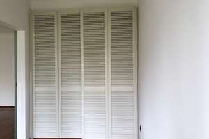 Schöne Aussicht - Stilvolle 2-Zimmer-Erdgeschosswohnung in Uhlenhorst – Die vollständige Adresse der Immobilie erhältst du vom Anbieter., 22085 Uhlenhorst, Hamburg – Vorschaubild 6