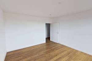 Moderne 3-Zimmer-Wohnung mit BALKON und toller Aussicht in Lübeck-St. Jürgen – 23562 Sankt Jürgen, Lübeck – Vorschaubild 3
