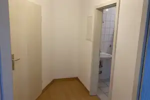 Einraumwohnung mit EBK in ruhiger Lage – Kieselhausenstr. 22, 9117 Chemnitz – Vorschaubild 9