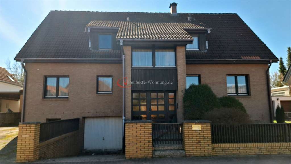 Immobilie in Ronnenberg - Wohnhaus mit Halle auf über 1.000 m² Eigentumsgrundstück - Bild 2