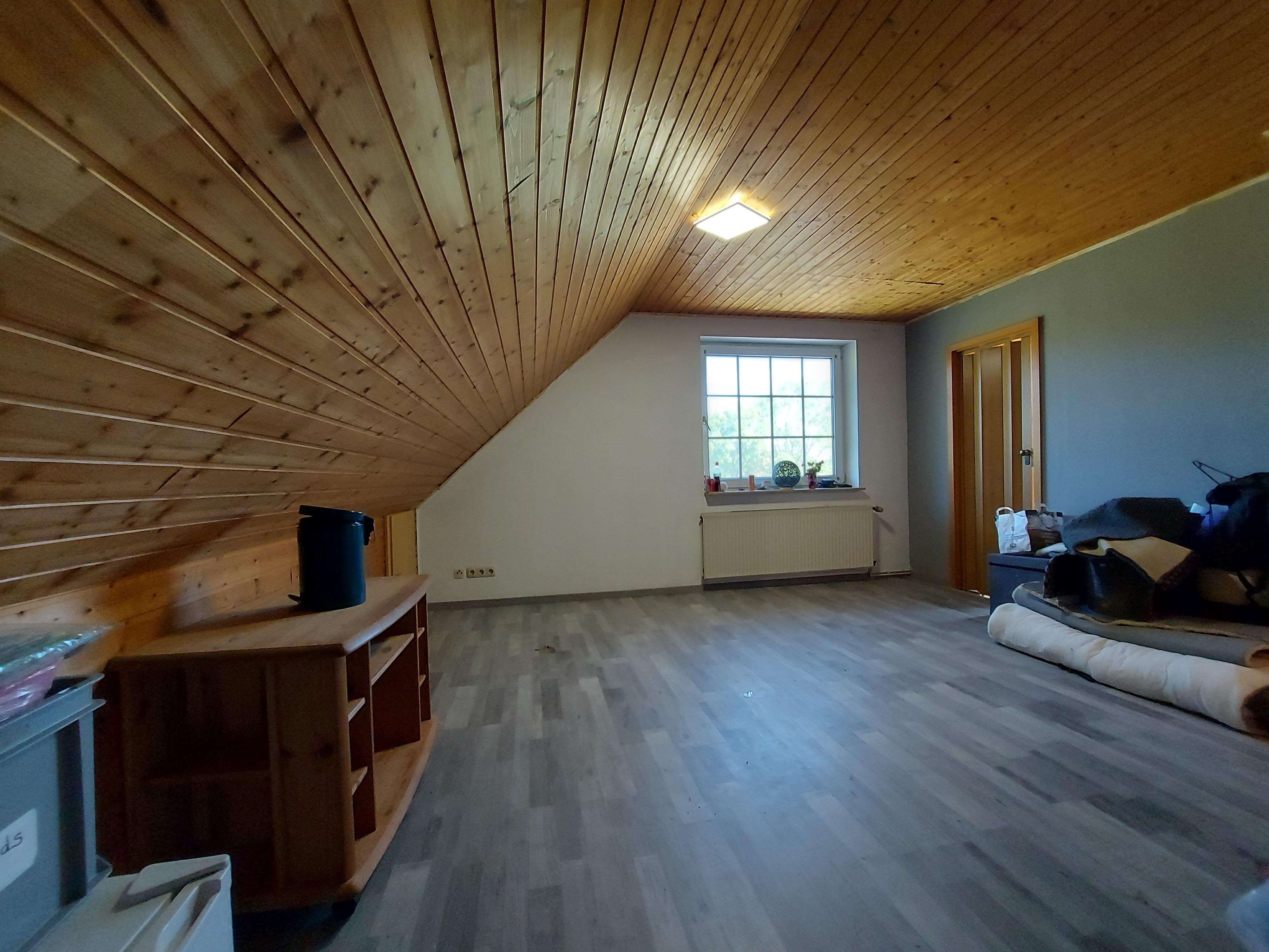 Immobilie in Burg (Dithmarschen) - Schmuckes Einfamilienhaus mit Garten, Garage und großer PV-Anlage im Luftkurort Burg (Dithmarschen) - Bild 4