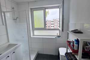 **Vollständig renovierte 2-Raum-Wohnung mit Balkon und Einbauküche in Duisburg** – Schulte-Marxloh-Straße 15, 47169 Duisburg – Vorschaubild 15