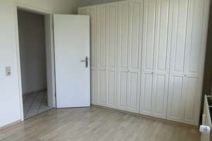 Helle 2 - Zimmer Wohnung mit Balkon EBK in Brackwede – Die vollständige Adresse der Immobilie erhältst du vom Anbieter., 33647 Brackwede, Bielefeld – Vorschaubild 6