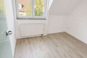Helle Maisonettewohnung mit sonnigem Balkon und moderner Einbauküche im Belgischen Viertel – Neue Maastrichter Straße 15, 50672 Neustadt/Nord, Köln – Vorschaubild 6