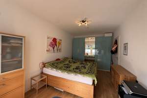 Modernes Stadtwohnen in Ehrenfeld: 3 Zimmer, großer Balkon, Aufzug und Tiefgarage – 50823 Ehrenfeld (Ortsteil), Köln – Vorschaubild 13