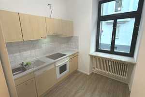 +++Zentrumsnahe 2 - Zimmerwohnung mit großem Balkon und Einbauküche+++ – Dinglerstraße 12, 86154 Augsburg – Vorschaubild 7