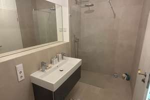 PENTA*Grünes Herz mit 5 Ecken*moderne 3 Zimmer Wohnung* 1 Loggia* 1Balkon* 2 Bäder – Hermine-von-Parish-Straße 44, 81245 Neupasing, München – Vorschaubild 7