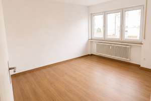 Erstbezug nach Kernsanierung- 3-Zimmer Wohnung / Nähe Marienplatz – Schreiberstraße 30, 70199 Heslach, Stuttgart – Vorschaubild 6