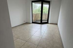 Helle, gepflegte 2 Zimmer-Wohnung mit Balkon auf Erbpacht-Grundstück im alten Teil von D-Oberkassel – Die vollständige Adresse der Immobilie erhältst du vom Anbieter., 40545 Oberkassel, Düsseldorf – Vorschaubild 15