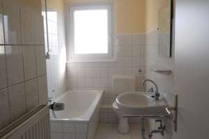 schöne 3-Zimmer-Wohnung in Langerfeld – Paul-Gerhardt-Str. 3, 42389 Langerfeld-Beyenburg, Wuppertal – Vorschaubild 2