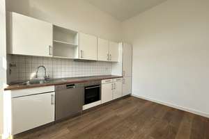 Lebendig, modern, zentral: 3 Zimmer mit zwei Balkonen an der Warschauer Straße! Sofort bezugsfrei! – Die vollständige Adresse der Immobilie erhältst du vom Anbieter., 10243 Friedrichshain, Berlin – Vorschaubild 5
