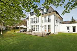 Property thumbnail 9