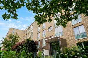Familiengerechte Wohnung zur Miete in Hamburg Lokstedt - Wentzel Dr. – Veilchenweg 23c, 22529 Lokstedt, Hamburg – Vorschaubild 3