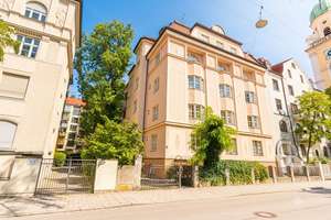 Lichtdurchflutete 3-Zimmer Souterrainwohnung in Bestlage der Maxvorstadt Schwabing – Die vollständige Adresse der Immobilie erhältst du vom Anbieter., 80798 Josephsplatz, München – Vorschaubild 2