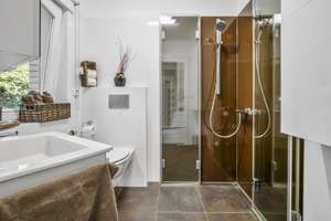 Ganderkesee-Bookholzberg | Repräsentativer Bungalow in Hanglage mit wunderschöner Gartenanlage – Die vollständige Adresse der Immobilie erhältst du vom Anbieter., 27777 Ganderkesee – Vorschaubild 14