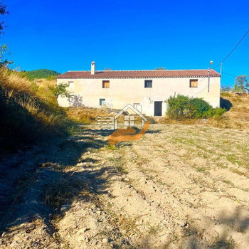 Landhaus in VélezRubio zu verkaufen, 8 Schlafzimmer.
