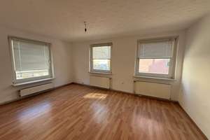 Gut geschnittene 2-Zimmer-Wohnung mit Kellerabteil und Einbauküche – Böcklerstraße 10, 38102 Viewegsgarten-Bebelhof, Braunschweig – Vorschaubild 3