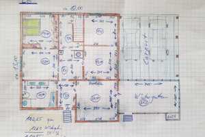 RENDITESTARKES Zwei-Familienhaus mit großem Garten und 2 Carportstellplätzen! – Lauterbach (Hessen), Vogelsbergkreis, 36341 Vogelsbergkreis – Vorschaubild 2
