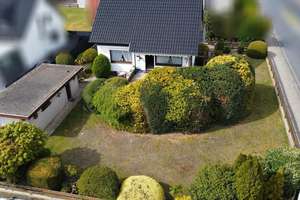 Gifhorn: Gepflegtes Einfamilienhaus mit Garage und Keller – Die vollständige Adresse der Immobilie erhältst du vom Anbieter., 38518 Gifhorn – Vorschaubild 2