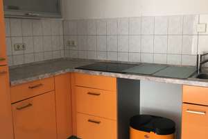 Einbauküche, Neues Badezimmer, Tiefgaragenstellplatz, Balkon & Aufzug – Lion-Feuchtwanger-Straße 25, 39120 Leipziger Straße, Magdeburg – Vorschaubild 4