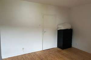 Ideal für Studenten – 3-ZKB-Wohnung mit kleinem Balkon nahe Uni Bielefeld! – Die vollständige Adresse der Immobilie erhältst du vom Anbieter., 33615 Schildesche, Bielefeld – Vorschaubild 8
