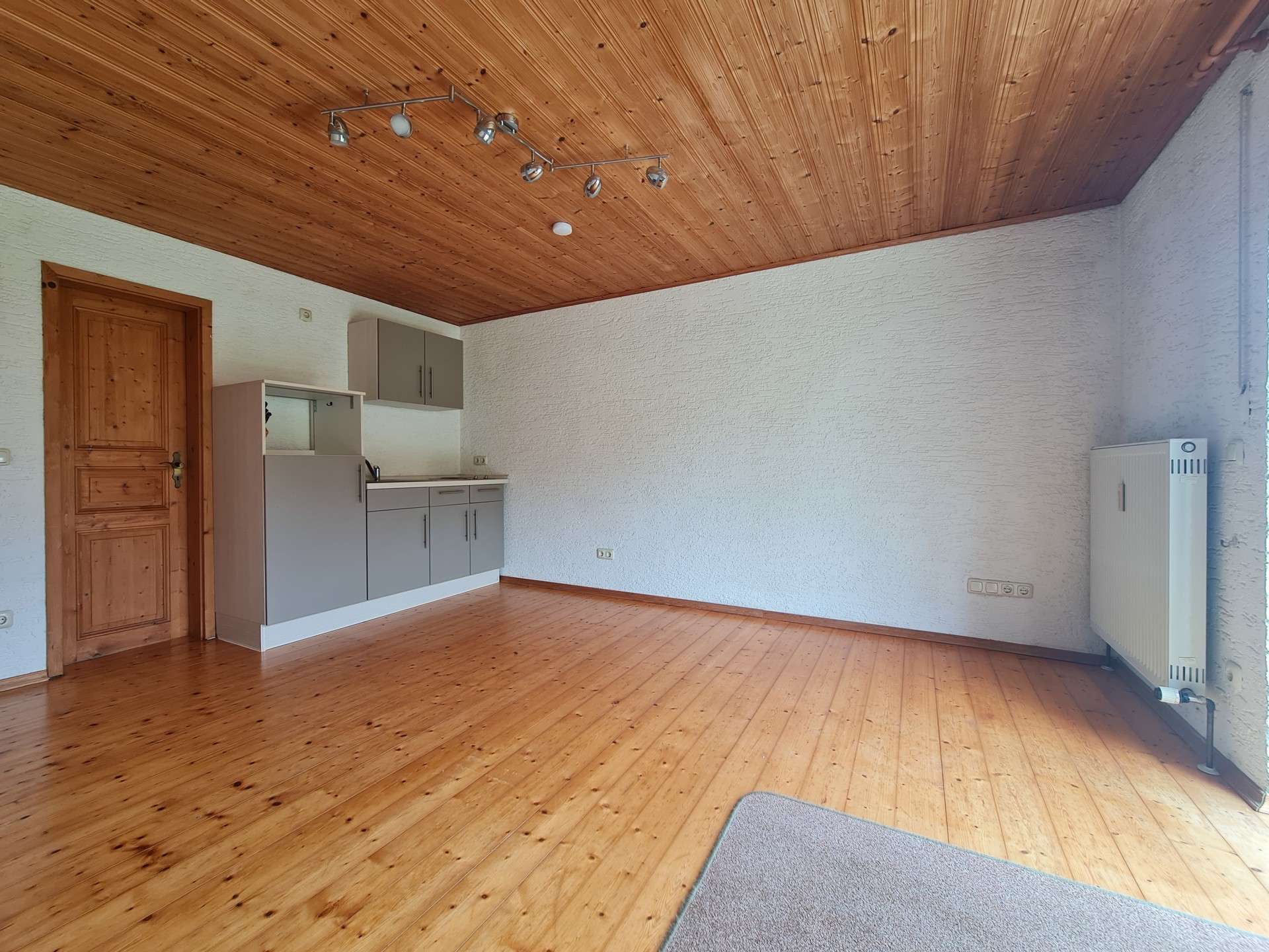 Immobilie in Salzweg - Tolles Wohnhaus mit Traumgarten vor den Toren Passaus. Familienglück oder Kapitalanlage oder beides? - Bild 9