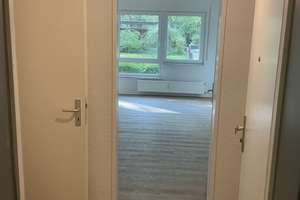 Für SENIOREN (ab 55 Jahre)  in WI-Erbenheim I 1,5 Zimmer, Küche, Bad und Balkon – Buschungstraße 41, 65205 Erbenheim, Wiesbaden – Vorschaubild 9