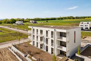 Exklusive Gartenwohnung in Feldrandlage / Neubau / inkl. 2 TG-Stellplätzen / Hochwertige EBK – Speierlingstraße 37, 65191 Bierstadt, Wiesbaden – Vorschaubild 4