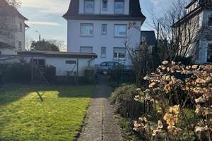Attraktives Dreifamilienhaus mit großem Grundstück + 2 Garagen in bester Lage der Soling – Die vollständige Adresse der Immobilie erhältst du vom Anbieter., 42659 Burg/Höhscheid, Solingen – Vorschaubild 10