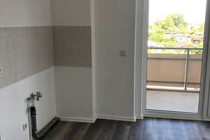 Mieter ab 1.10. gesucht / Zzgl. EBK *** - 1. OG - Balkon - Bad mit Dusche – Sachsenring 23, 9127 Gablenz, Chemnitz – Vorschaubild 20