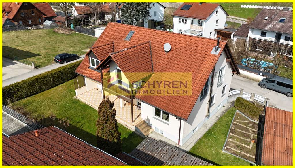 Immobilie in Scheyern - Großzügiges Zweifamilienhaus mit Traumgarten & Südbalkon - Bild 2