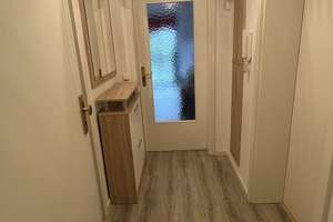 GEFRAGTE 2 RAUM- WOHNUNG IN RUHIGER, GRÜNER LAGE MIT TERRASSE, EBK. – Schoberstraße 10, 1279 Laubegast, Dresden – Vorschaubild 4