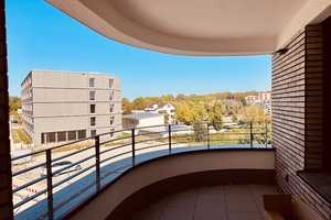 Traumhafte 2-Zimmer Penthouse-Wohnung in Heilbronn Hochgelegen mit Einbauküche – Manfred-Weinmann-Ring 10, 74078 Heilbronn – Vorschaubild 10
