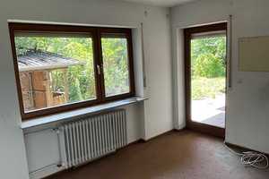 EFH mit Südterrasse sowie Balkon in
idyllischer Lage und
geschichtsträchtigem Nebengebäude – Emmendingen (Kreis) – Vorschaubild 5