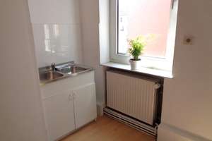 2-Zi.-Wohn. incl. Küchenzeile - renoviert u. gut geschnitten – Die vollständige Adresse der Immobilie erhältst du vom Anbieter., 30177 List, Hannover – Vorschaubild 2
