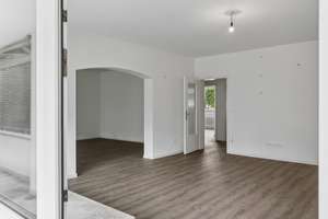 Top Gepflegte 3-Zimmer Wohnung in Oberkasseler Bestlage – Die vollständige Adresse der Immobilie erhältst du vom Anbieter., 40545 Oberkassel, Düsseldorf – Vorschaubild 12