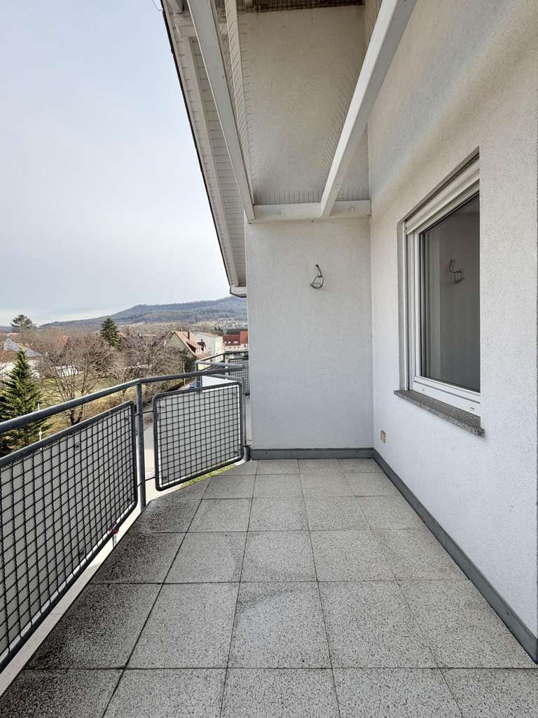 Immobilie in Mössingen - 2-Zimmer Wohnung mit Albblick  - Bild 1
