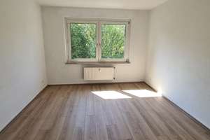 Schön und gemütlich! Renovierte 3,5 Raum Wohnung in ruhiger Lage!!! Balkon!! – Saarbrücker Straße 26, 45884 Rotthausen, Gelsenkirchen – Vorschaubild 3