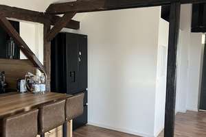 Stilvoll modernisiert und voll möblierte 2,5-Zimmer-Wohnung in Duisburg – Dinslaker Straße 36, 47169 Wehofen, Duisburg – Vorschaubild 2