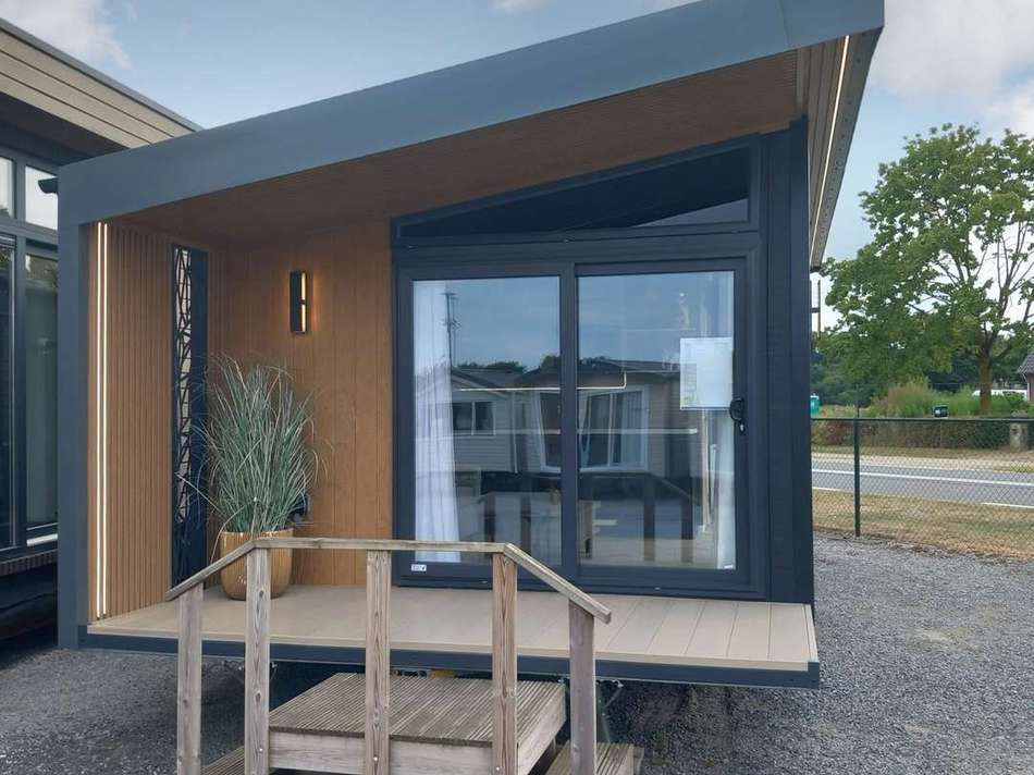 Deitailansicht Front