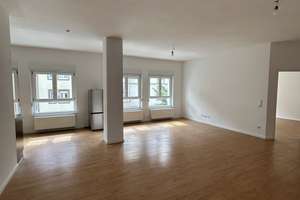 Bequem ankommen dank Aufzug: Schöne 101 m² mit Top Anbindung & Stellplatz
