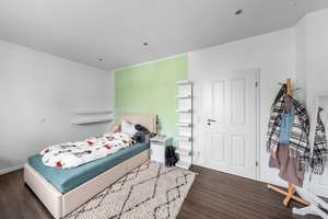 Property thumbnail 8