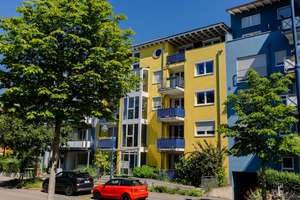 Attraktive, freiwerdende 3-Zimmer-Wohnung mit zwei herrlichen Balkonen & TG-Stellplatz im Rieselfeld